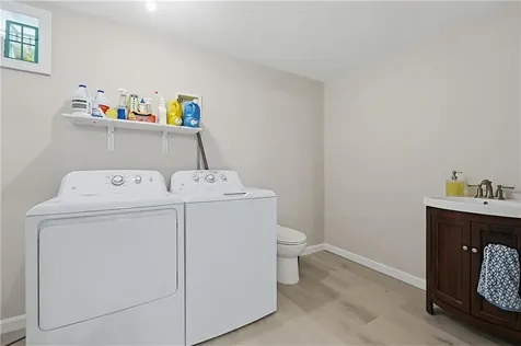 9 Doran Avenue Bristol RI 02809