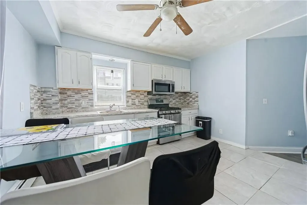 56 Warrington Street Providence RI 02907