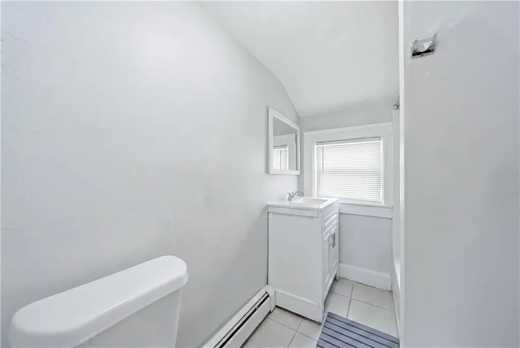 56 Warrington Street Providence RI 02907