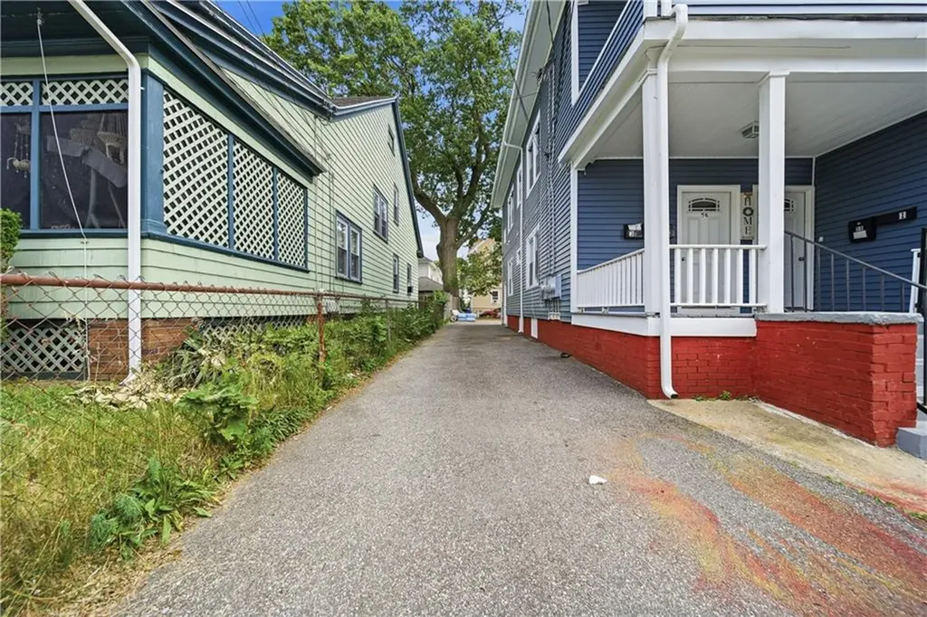 56 Warrington Street Providence RI 02907