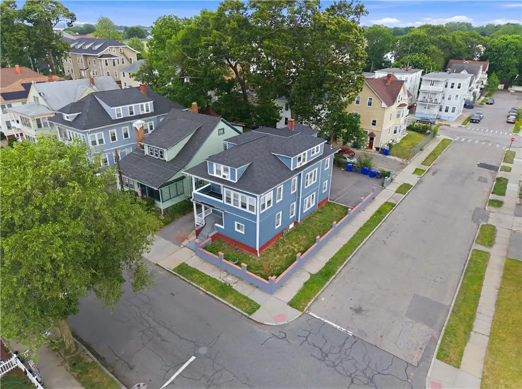 56 Warrington Street Providence RI 02907