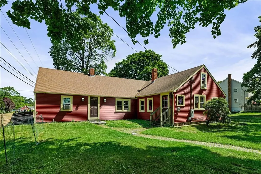 1707 Diamond Hill Road Cumberland RI 02864