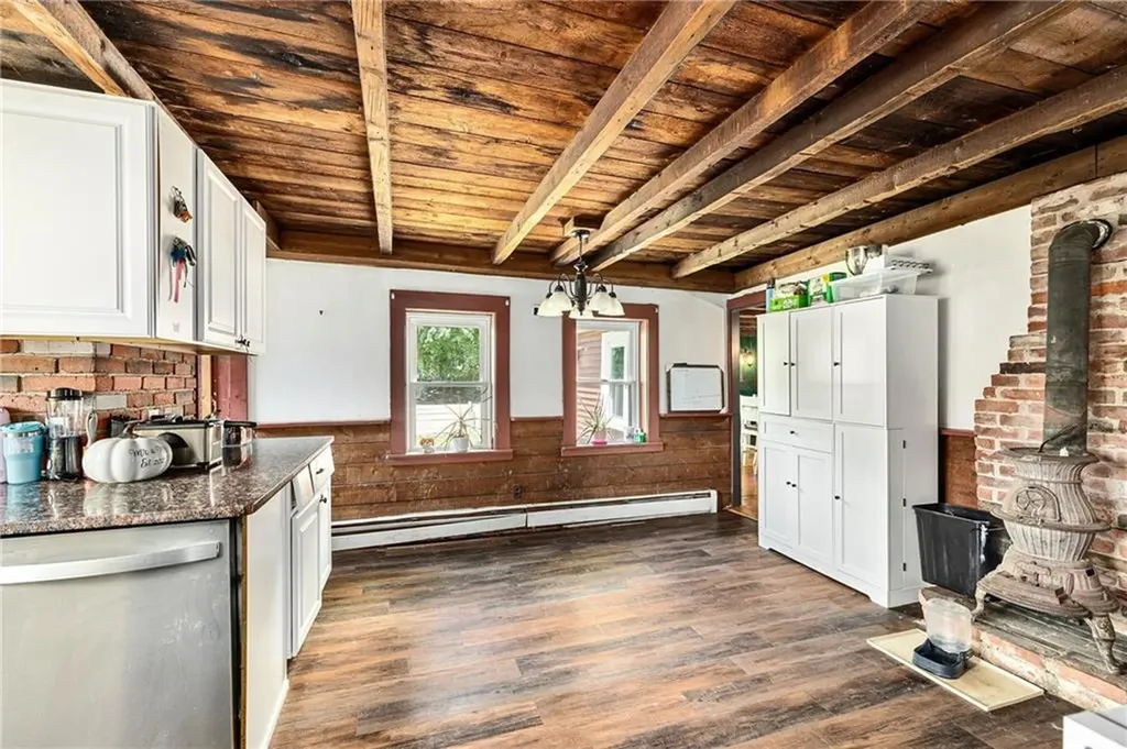 1707 Diamond Hill Road Cumberland RI 02864