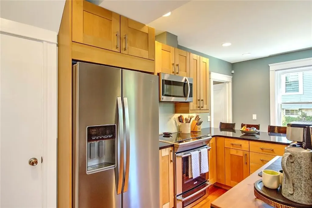 40 Lafayette Street Pawtucket RI 02860