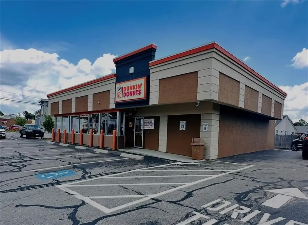 1484 N Mineral Spring Ave Avenue N North Providence RI 02904