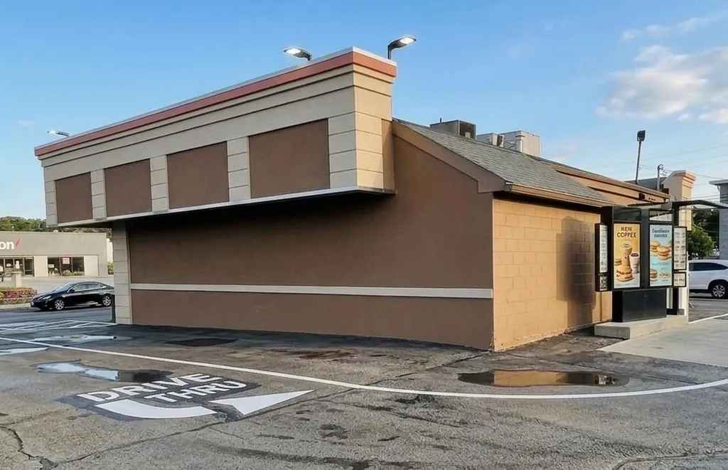 1484 N Mineral Spring Ave Avenue N North Providence RI 02904