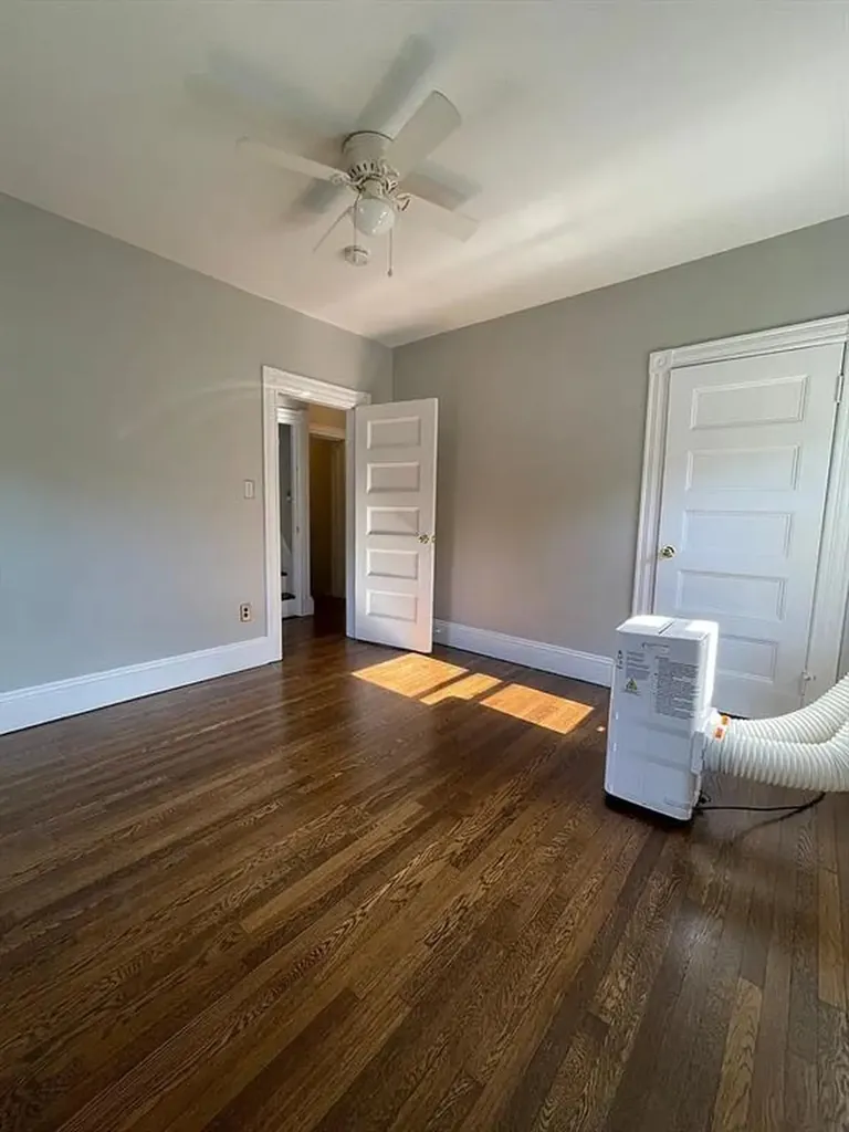 21 Phillips Street Providence RI 02906