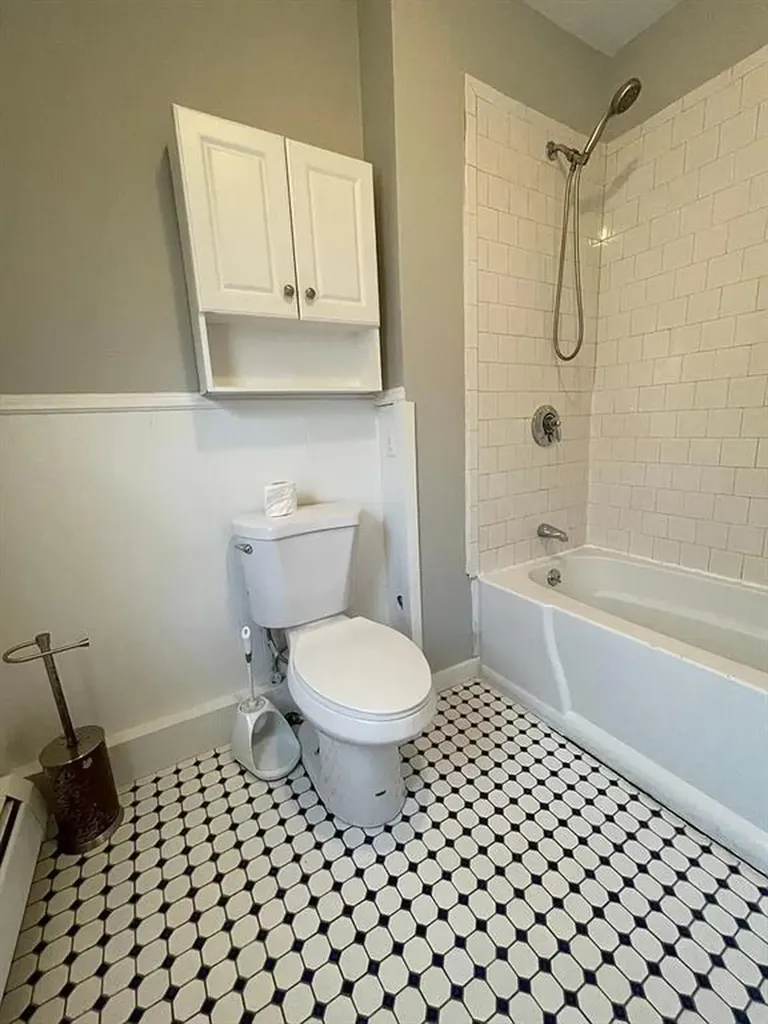 21 Phillips Street Providence RI 02906