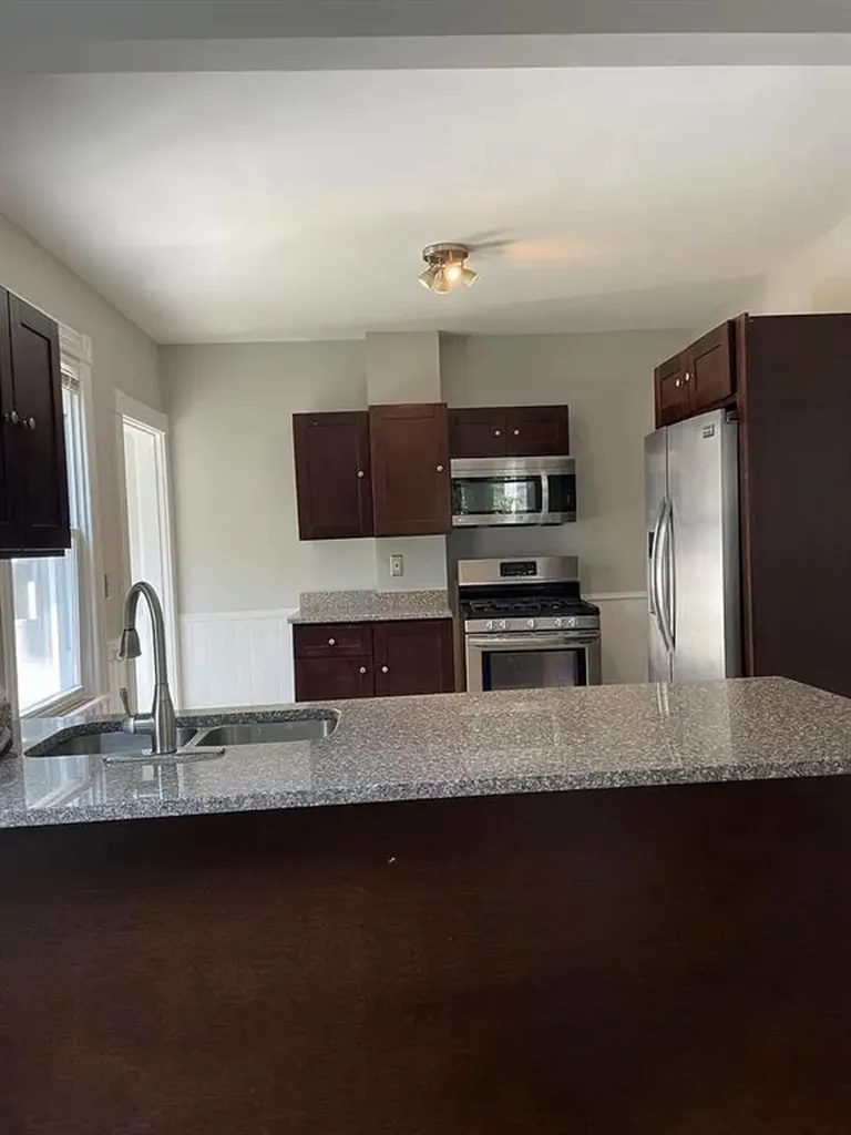 21 Phillips Street Providence RI 02906
