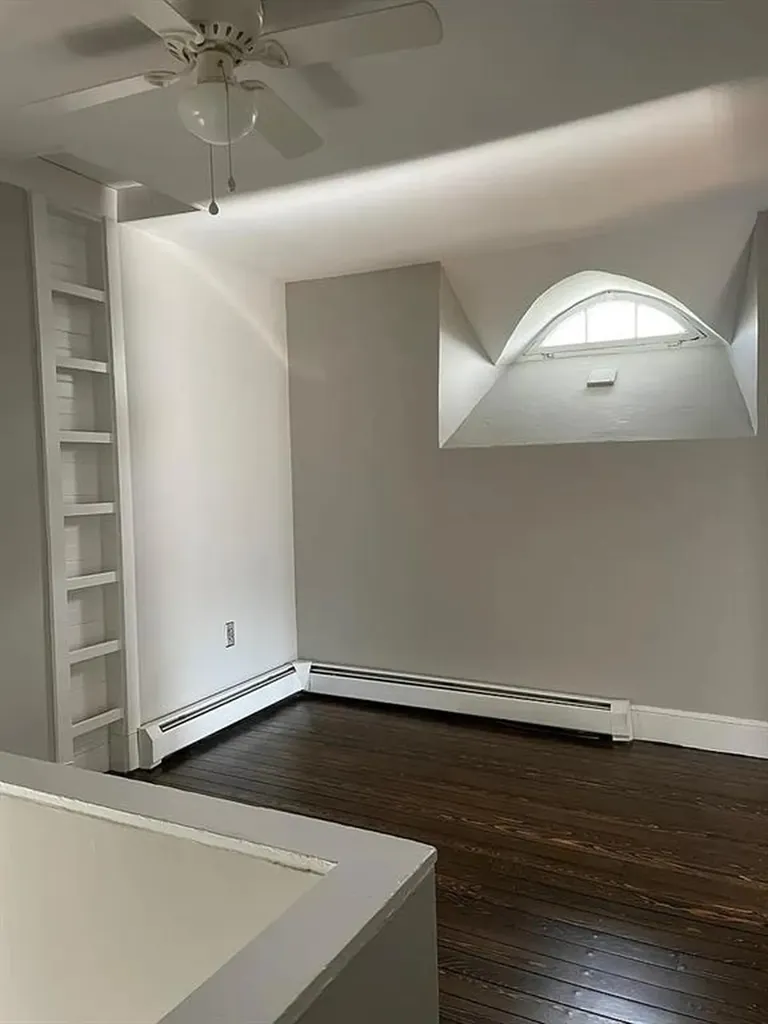 21 Phillips Street Providence RI 02906