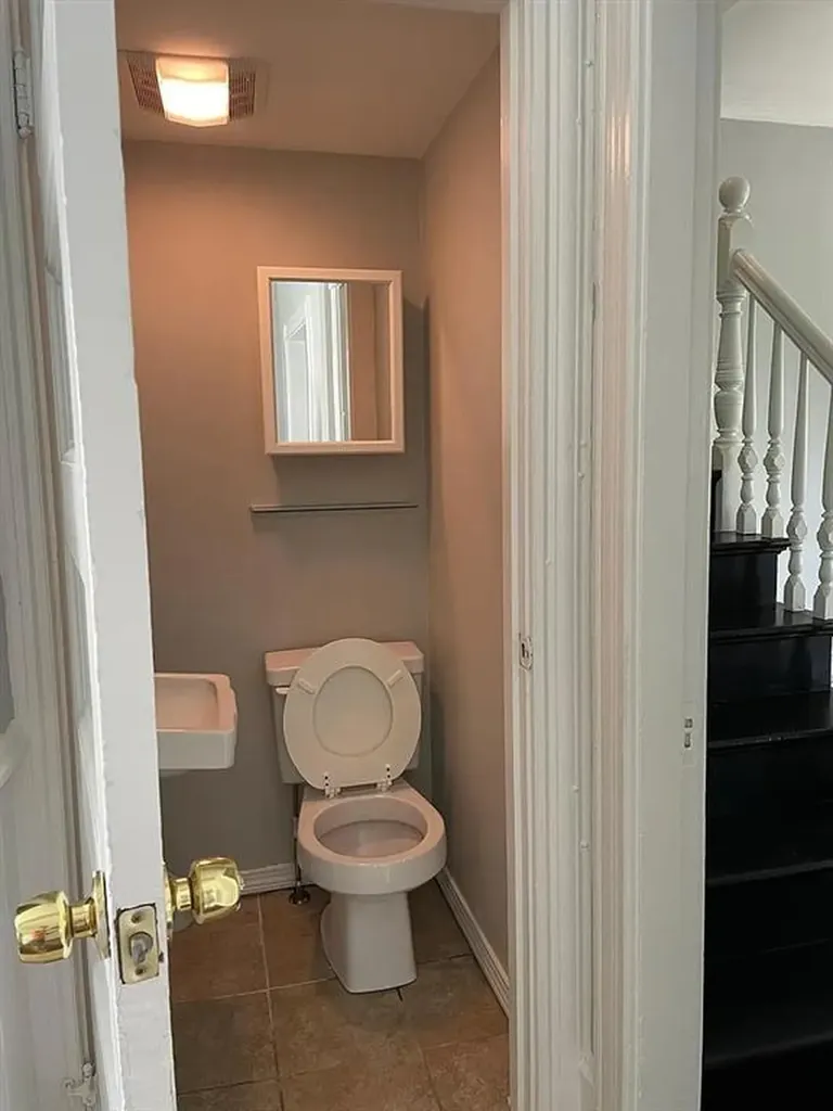 21 Phillips Street Providence RI 02906
