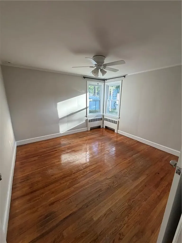 135 Park View Avenue Warwick RI 02888