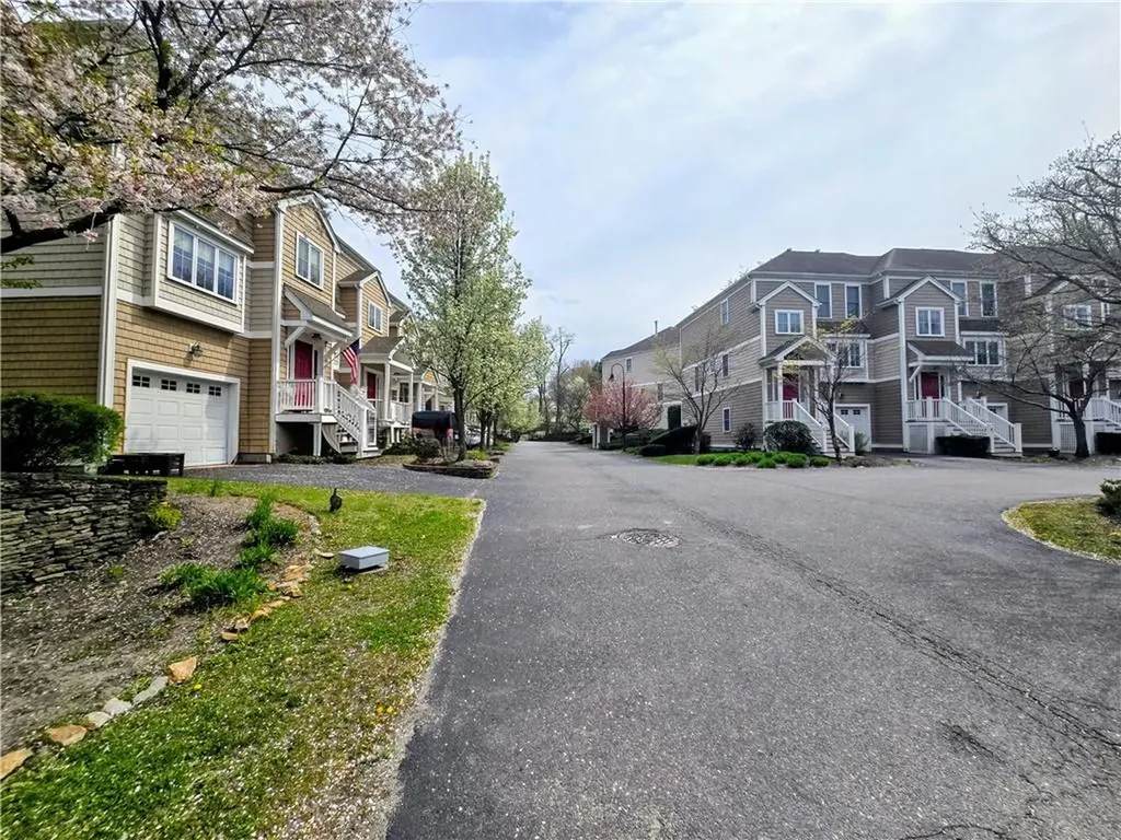 1 New Road East Providence RI 02916