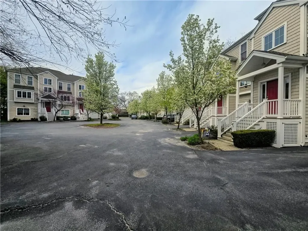 1 New Road East Providence RI 02916