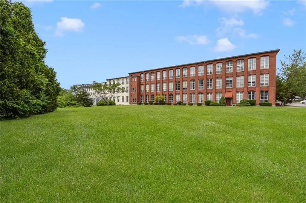 494 Woonasquatucket Avenue North Providence RI 02911