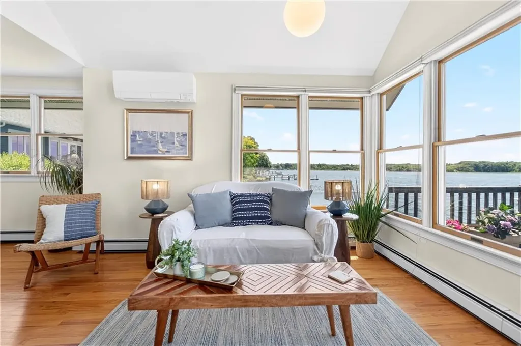63 Teed Avenue Barrington RI 02806