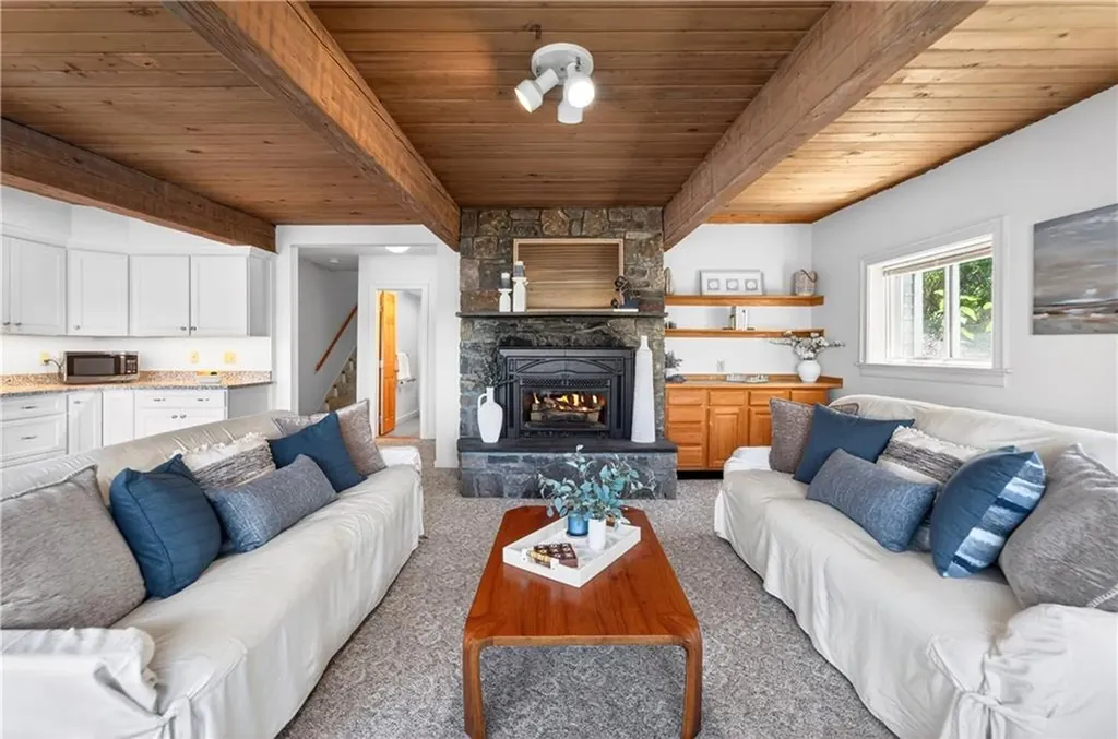 63 Teed Avenue Barrington RI 02806