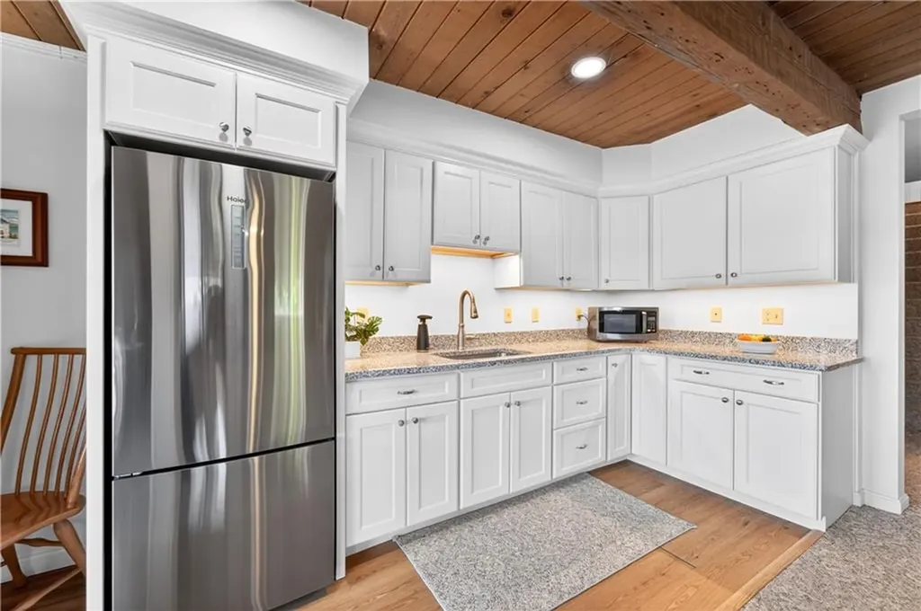 63 Teed Avenue Barrington RI 02806