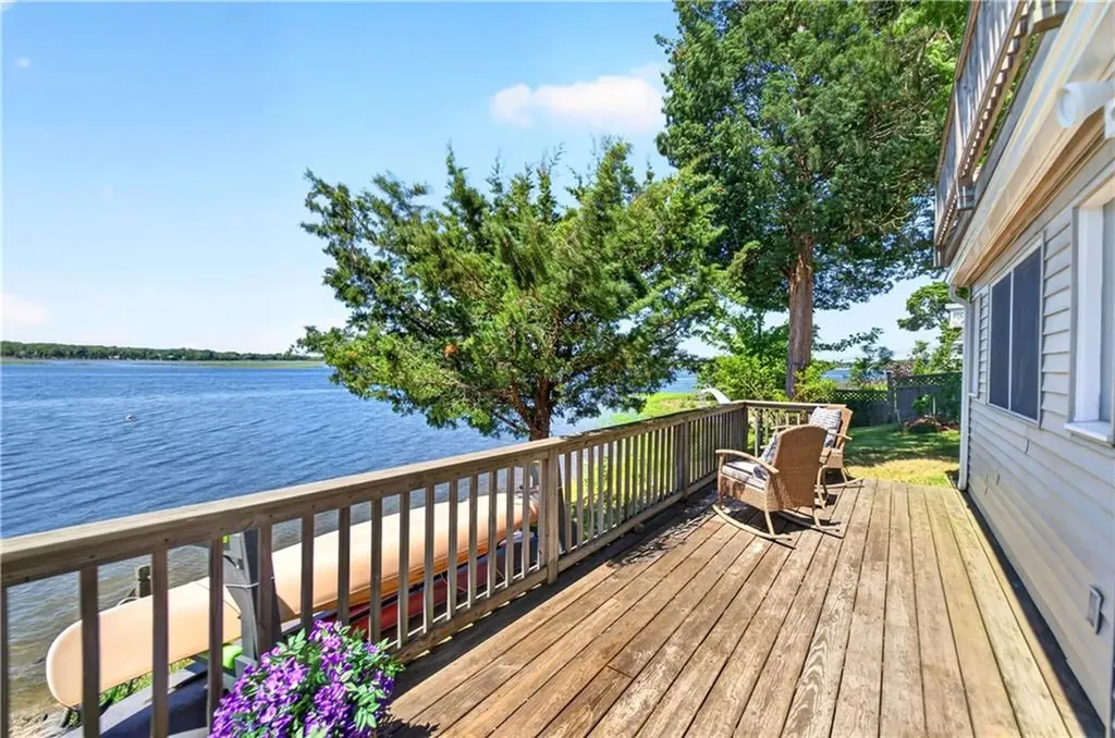 63 Teed Avenue Barrington RI 02806