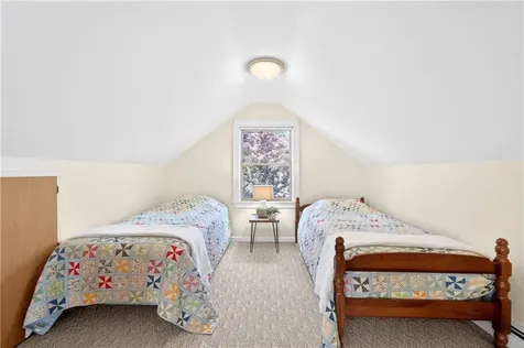 63 Teed Avenue Barrington RI 02806