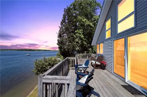 63 Teed Avenue Barrington RI 02806