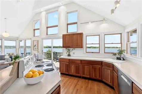 63 Teed Avenue Barrington RI 02806
