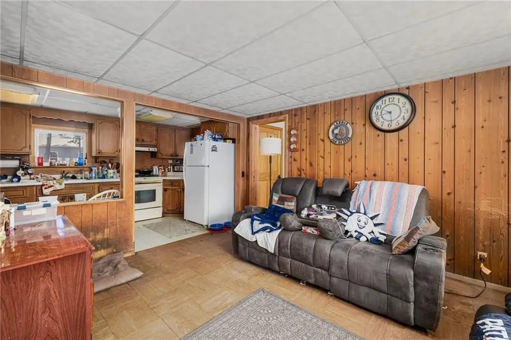 540 Switch Road Richmond RI 02894