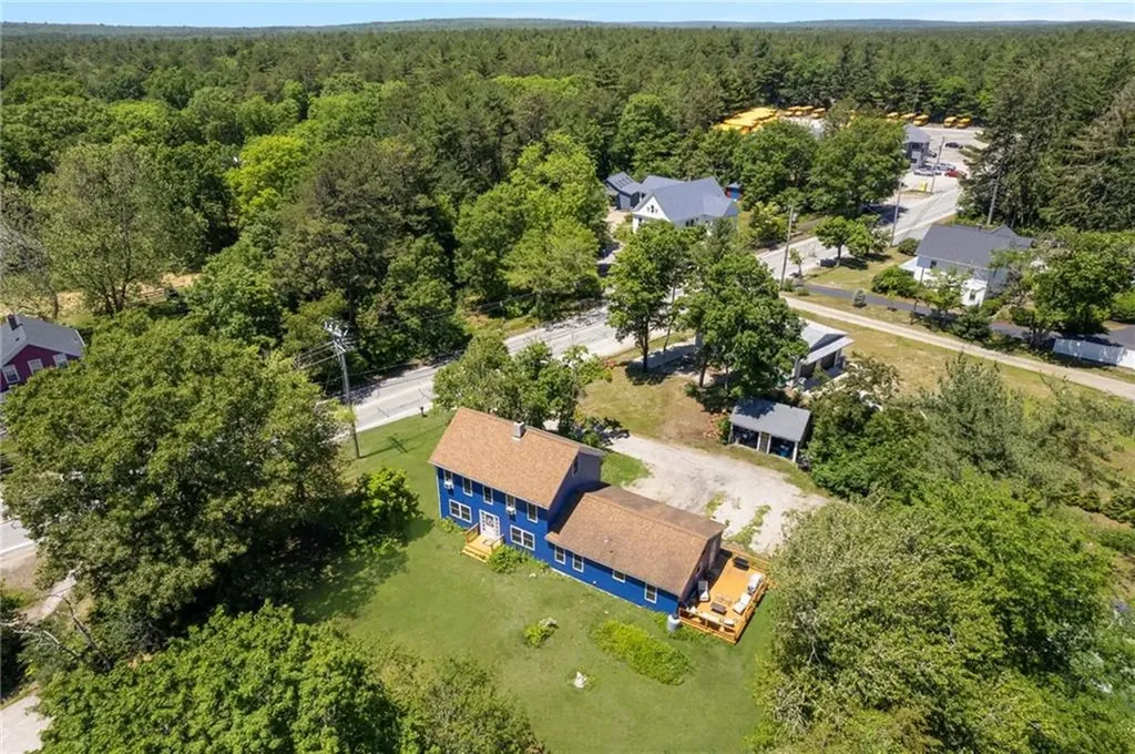540 Switch Road Richmond RI 02894