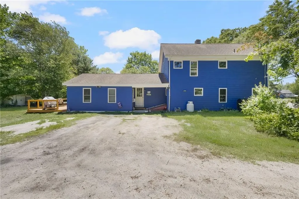 540 Switch Road Richmond RI 02894