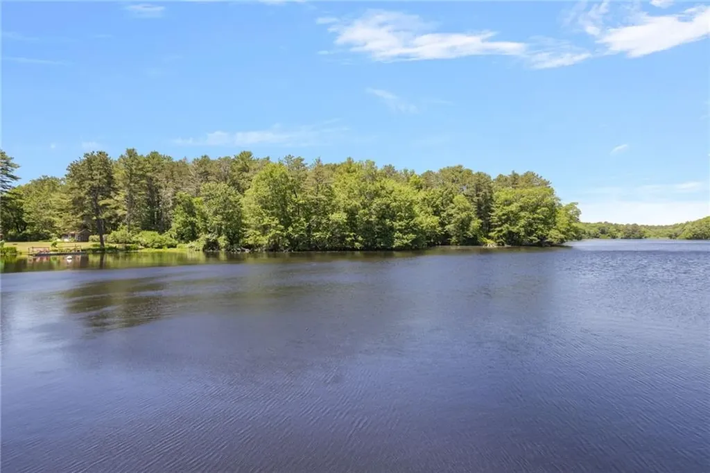 540 Switch Road Richmond RI 02894