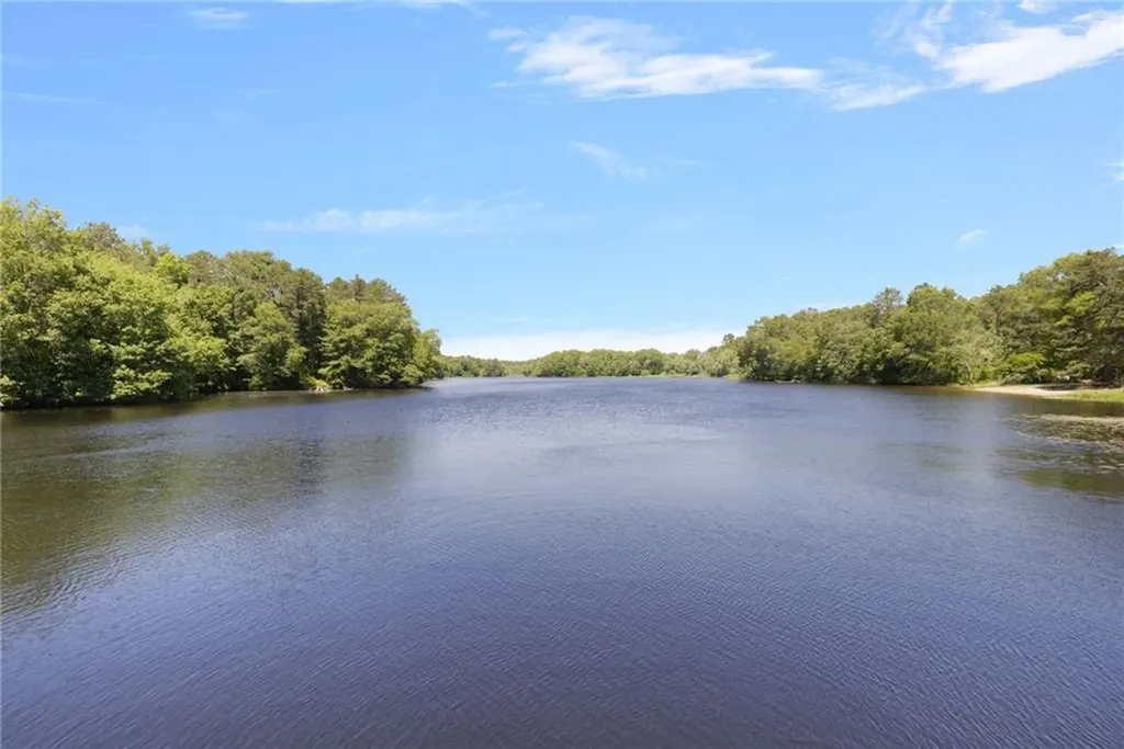 540 Switch Road Richmond RI 02894