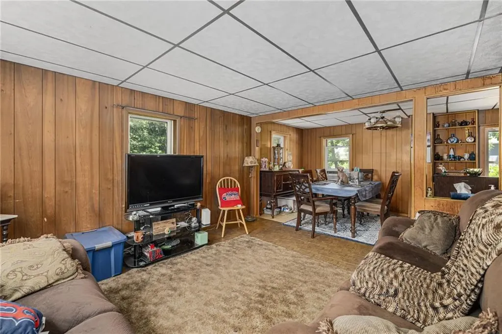540 Switch Road Richmond RI 02894