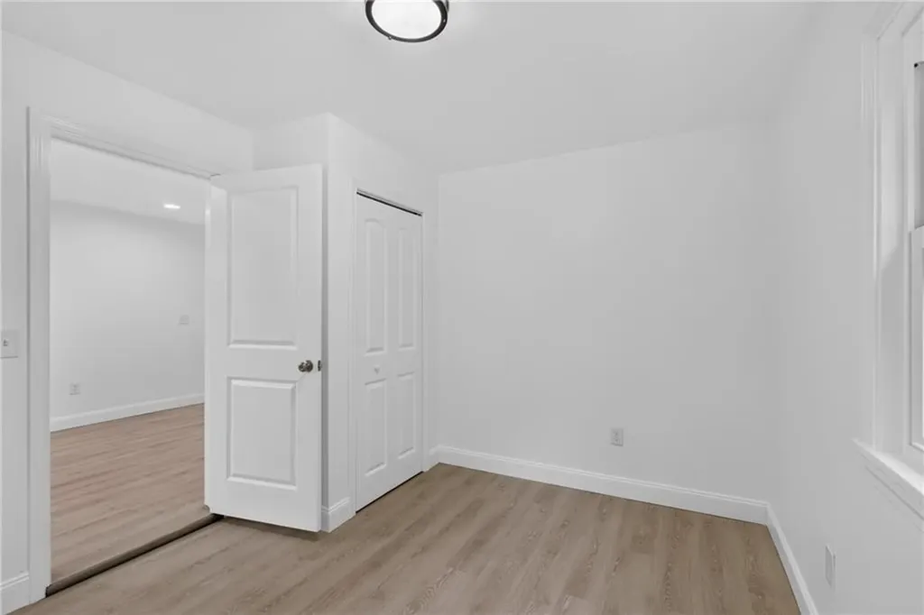 5 Lees Lane Glocester RI 02814