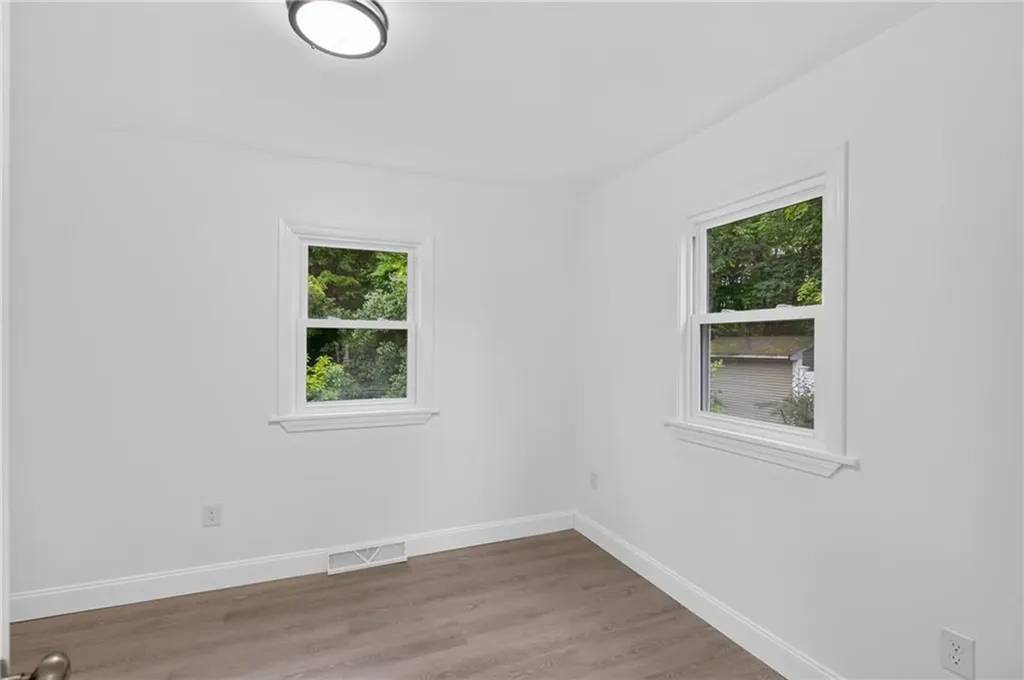 5 Lees Lane Glocester RI 02814