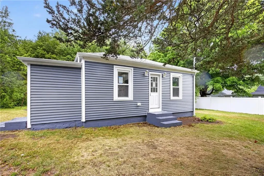 5 Lees Lane Glocester RI 02814