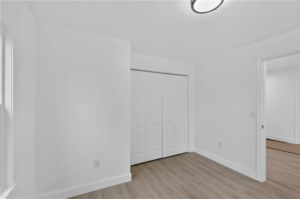 5 Lees Lane Glocester RI 02814