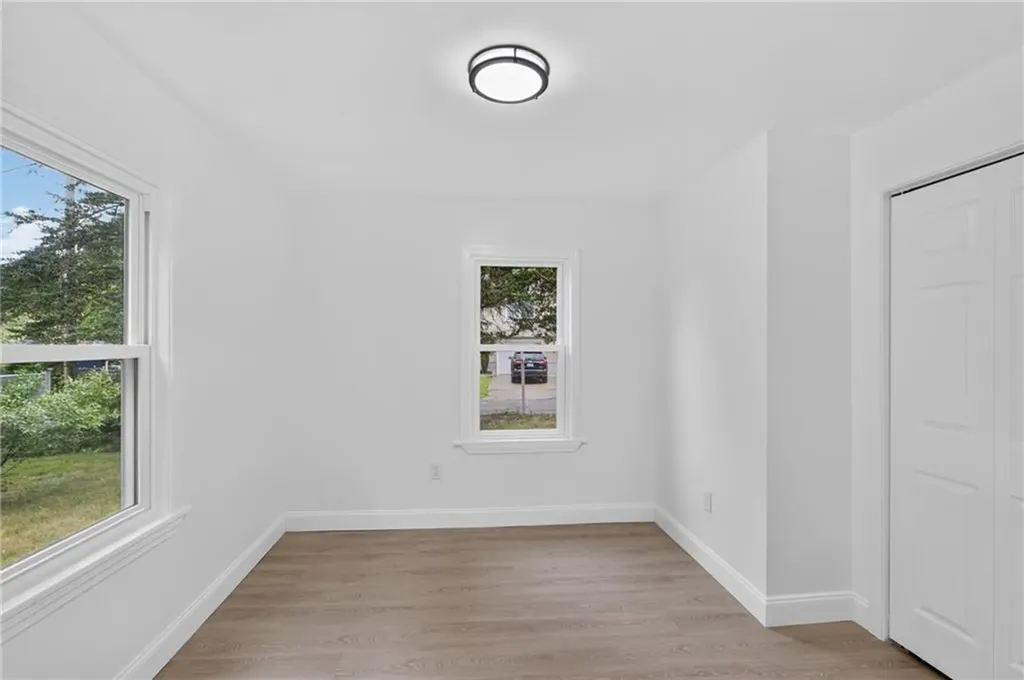 5 Lees Lane Glocester RI 02814