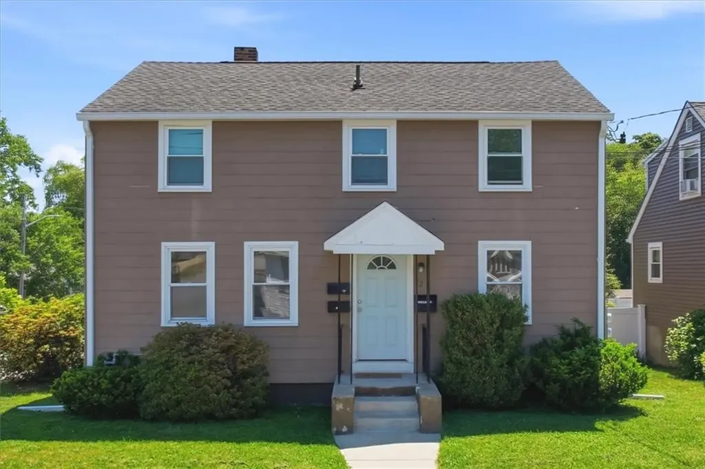 2 Redfern Street East Providence RI 02915
