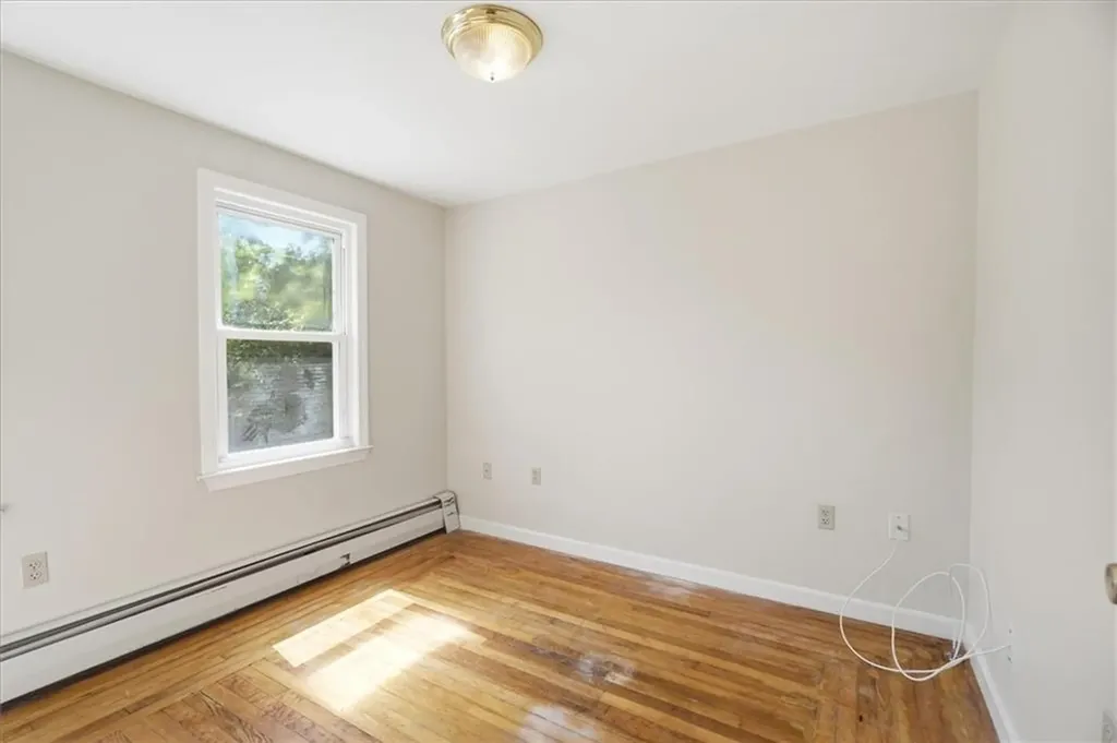 2 Redfern Street East Providence RI 02915