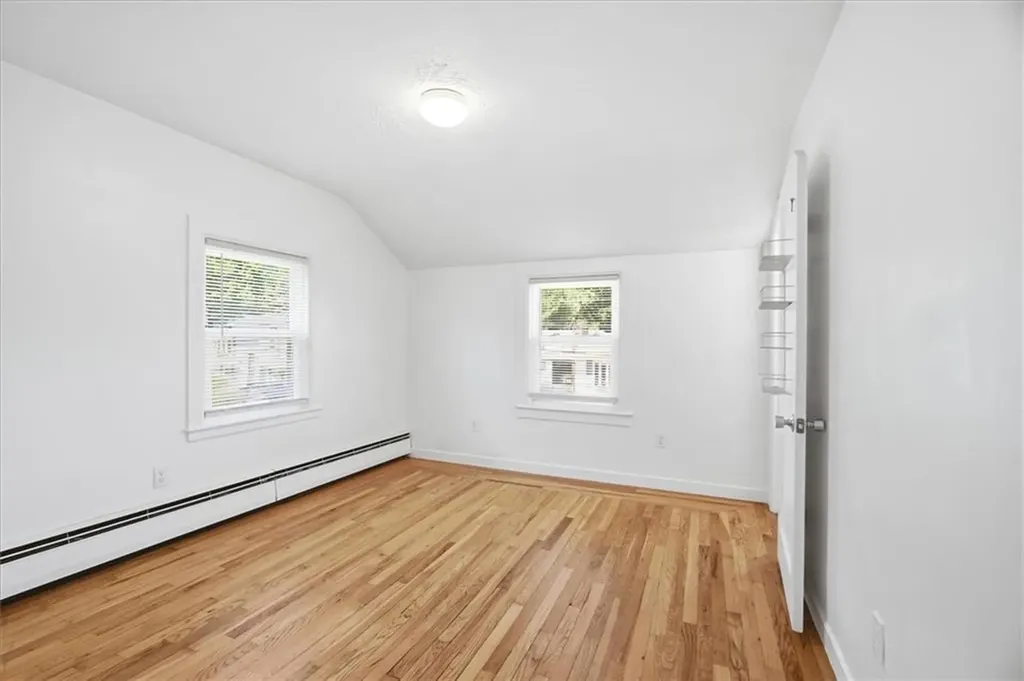 2 Redfern Street East Providence RI 02915
