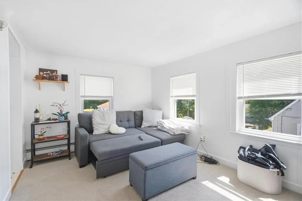 2 Redfern Street East Providence RI 02915