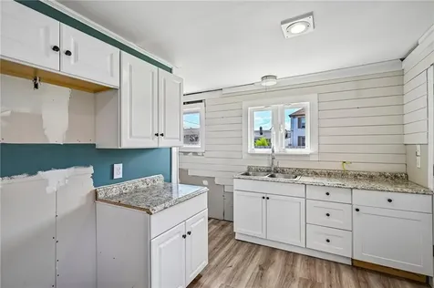 479 Park Avenue Portsmouth RI 02871