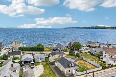 479 Park Avenue Portsmouth RI 02871