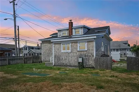 479 Park Avenue Portsmouth RI 02871