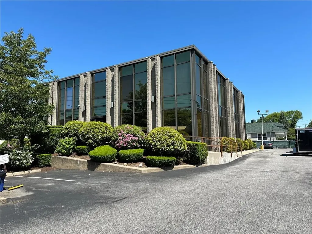 1515 Smith Street North Providence RI 02911