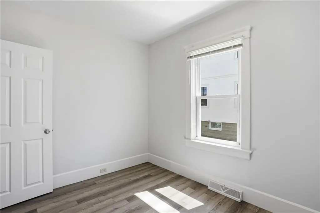 1009 Willett Avenue East Providence RI 02915