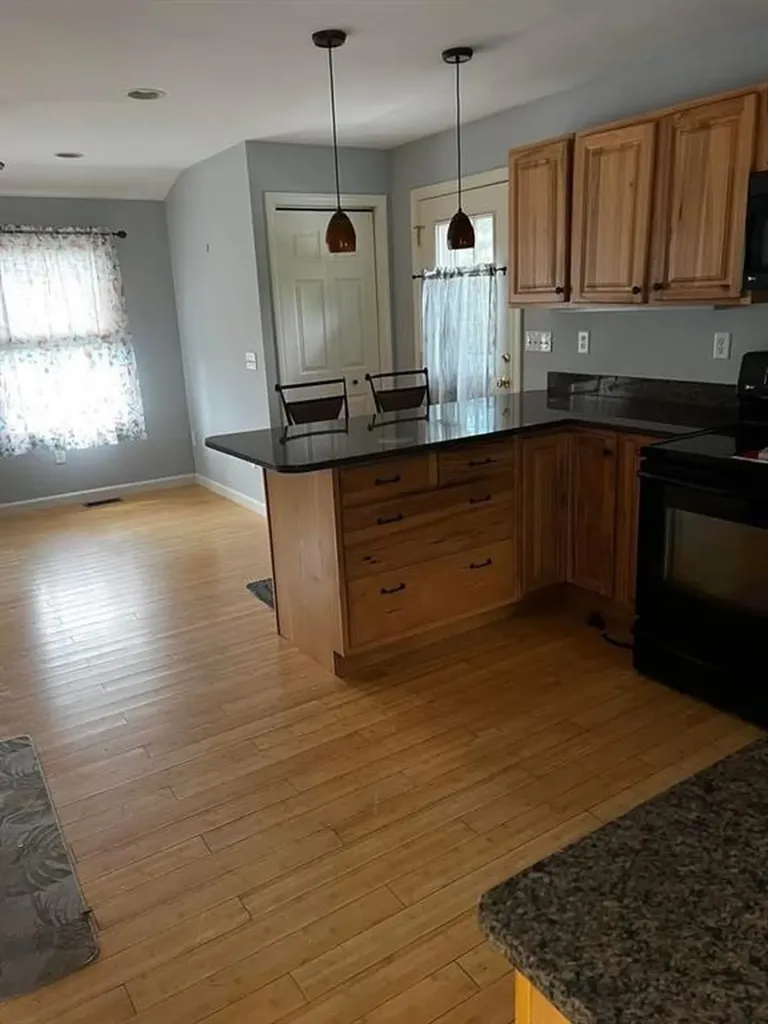 1 Edgewood Avenue Hopkinton RI 02804