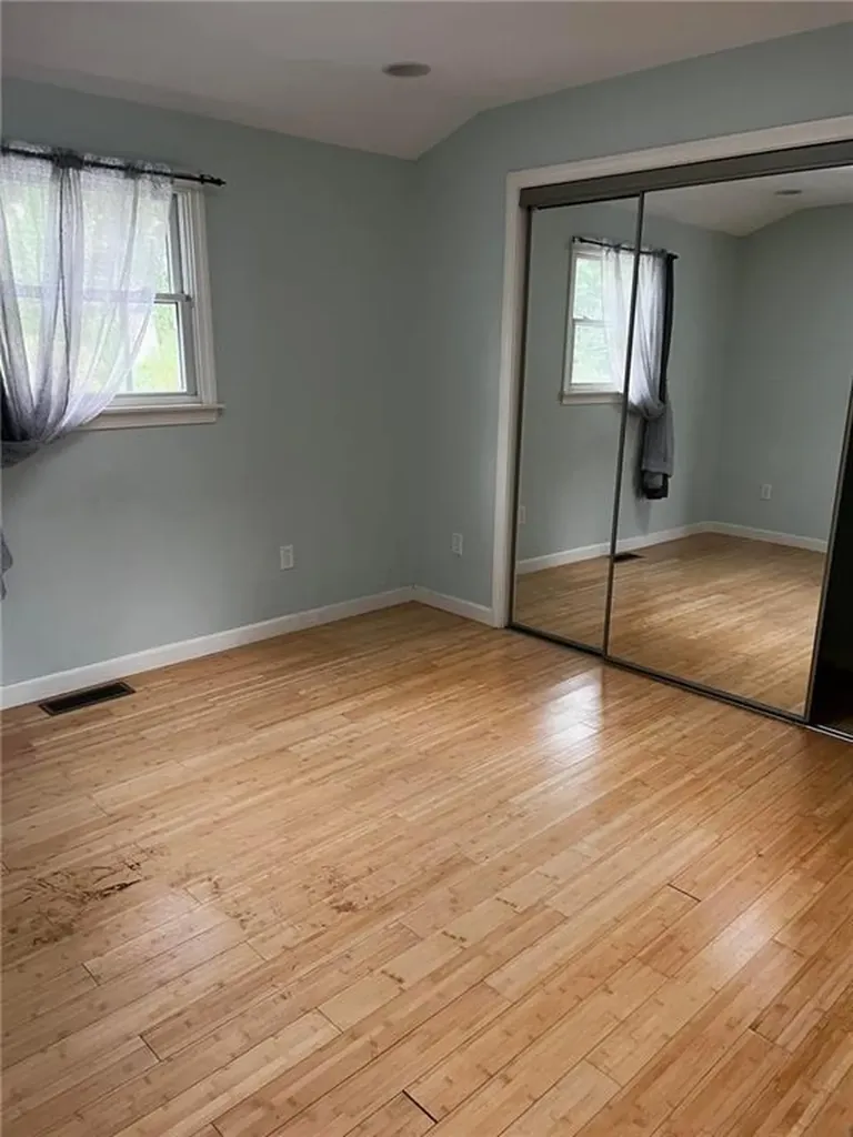 1 Edgewood Avenue Hopkinton RI 02804