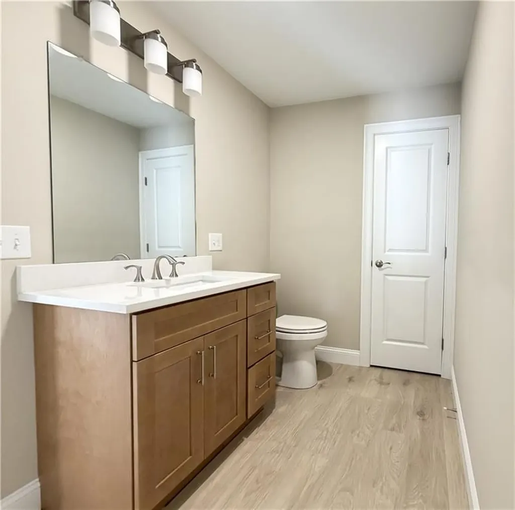 13 Fieldstone Way Johnston RI 02919