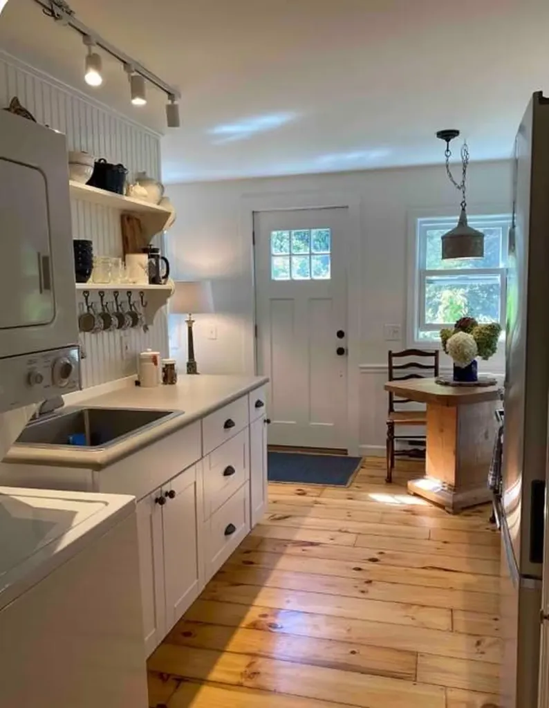 87 Wood Lane South Kingstown RI 02879